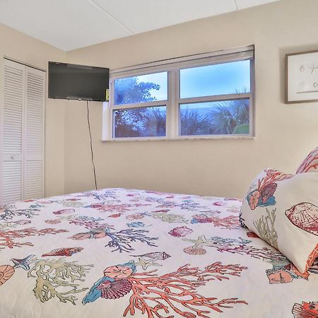 Brista Del Mar Condos Cape Canaveral Room photo