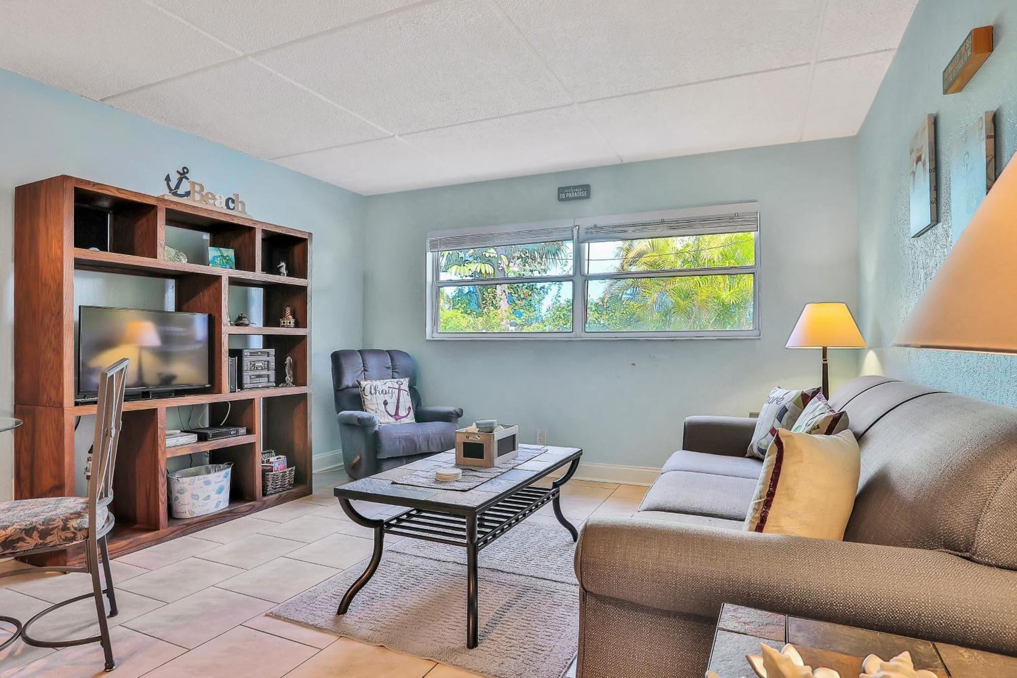 Brista Del Mar Condos Cape Canaveral Room photo